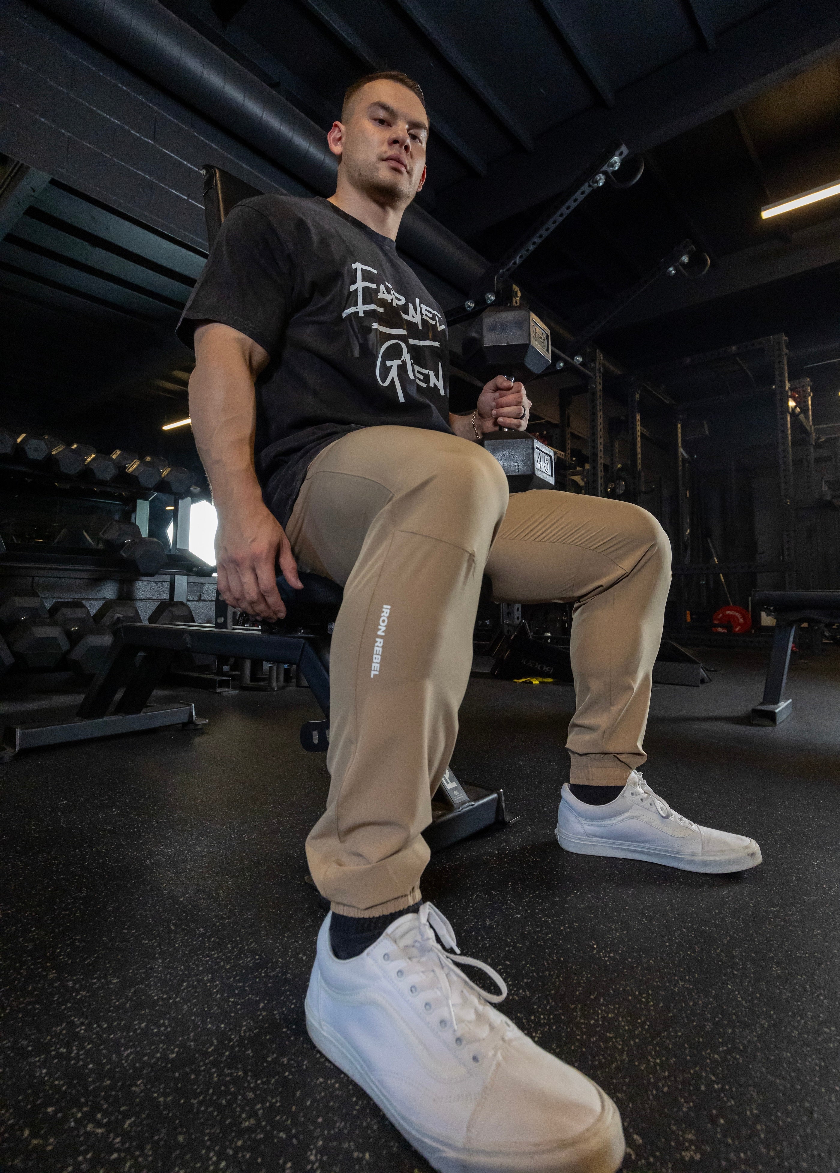 IR Tech Jogger (Khaki)